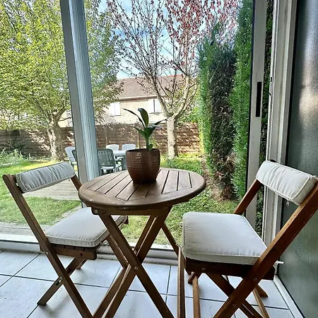Appartement Calme Avec Jardin Proche De Paris Evry-Gregy-sur-Yerre Exterior photo