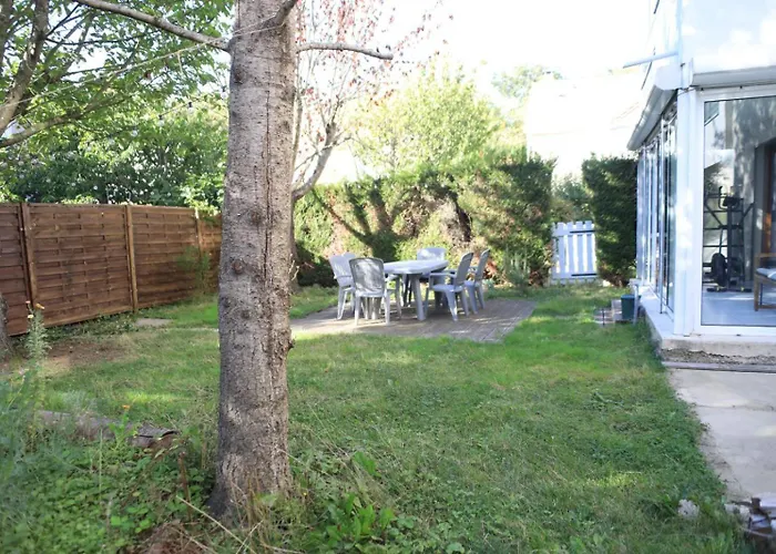 Appartement Calme Avec Jardin Proche De Paris